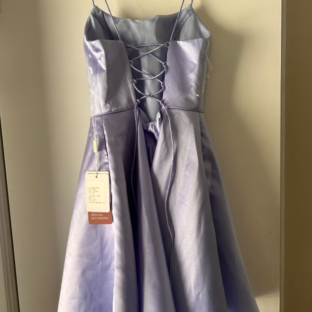 Stacee’s homecoming dress - Picture 2 of 5